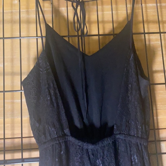 MINK PINK Lace Playsuit - Picture 7 of 8